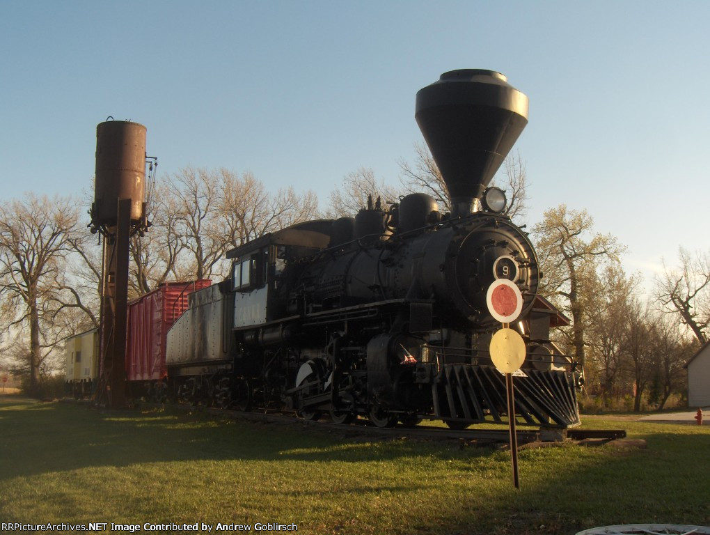 C&NWR 850 Right Side